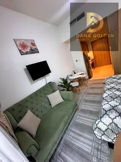 URGENT DEAL: Ultra-Chic Maryam Island Studio (Fully Furnished + Wi-Fi) – Steal It!