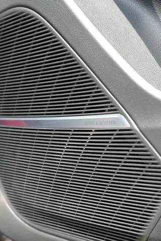 صورة 7 لـ 2021 AUDI RS Q8