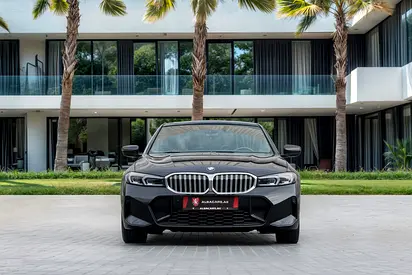 صورة 4 لـ 2023 BMW 3-SERIES
