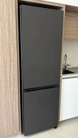 Samsung Bespoke Refrigerator With Bottom Freezer For Sale