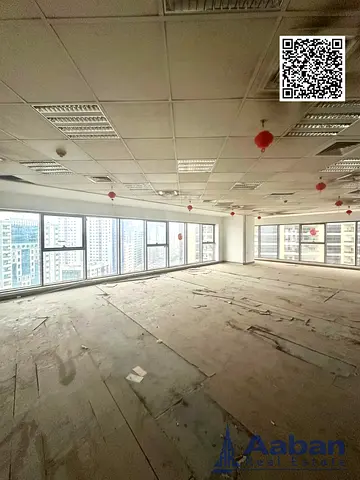 Spacious Commercial Office with Pantry, Washroom & Beach View – Al Rashidiya Grand Mall, 2,700 SQFT | AED 114,000