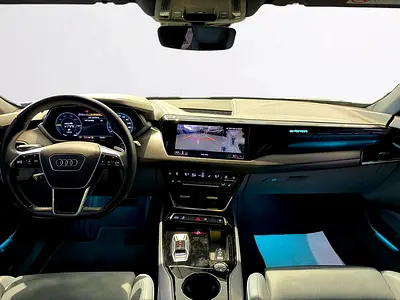 2022 AUDI E-TRON GT — миниатюра 12