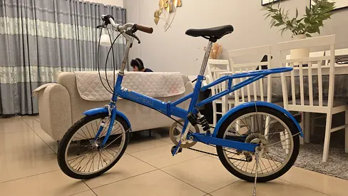 Japani bicycle original with suspension foldable. Fits in SuV plus saloon cars