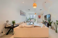 Cozy | Unfurnished | Near Metro | Prime Location