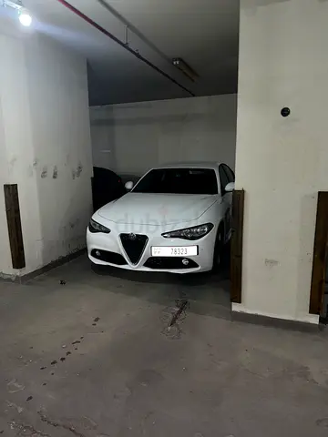 2020 Alfa Romeo Giulia Standard – GCC Specs, Very Low KM, Like New