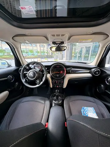 صورة 9 لـ 2019 MINI COOPER