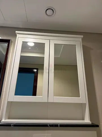 White Wall-Mounted Bathroom Cabinet with Mirror Doors