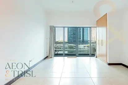 Lifestyle Studio l JLT Living l Prime Location