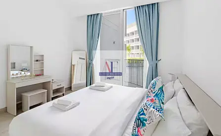 Bright & Spacious | Multiple Cheques | Vacant