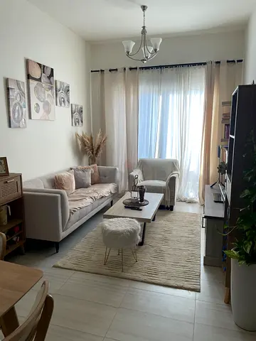 1 bedspace left for RENT in JVC (near Circle Mall) - For FEMALE TENANTS ONLY (preferably Filipino)