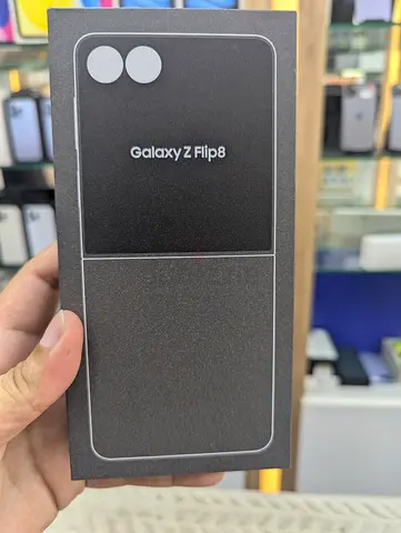 Galaxy Z Flip 8