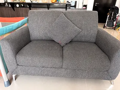 📺 TV Unit 🛋️ Sofa Set:  • 3-seater sofa • 2-seater sofa • 2 single sofas  Good condition