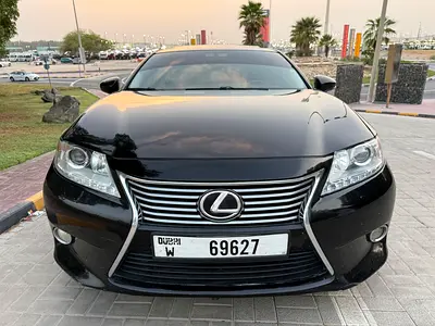 Lexus ES 350 Platinum 2014 - Top Option - Very Clean