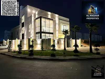 فيلا كورنر فاخرة امام جميع الخدمات ووالطريق الرئيسي مباشرمع مسبح خاص وشاملة جميع الخدمات داخل الفيلا جاهزة للسكن