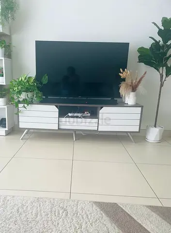 Urgent Sale Hisense 50-inch 4K Smart TV