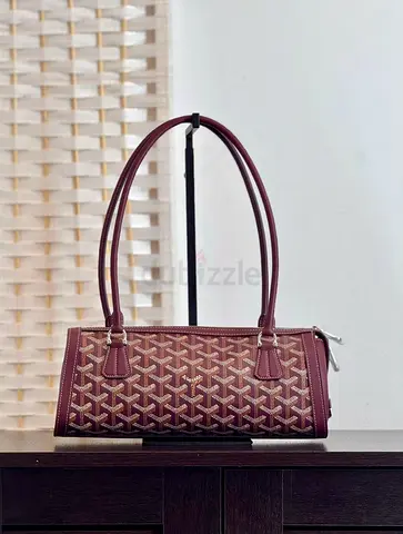 Goyard Bonbonniere baguette bag