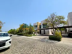 Luxury-5BR Two-Storey Villa Al Zahia Second Occupancy Maid Room Large Yard