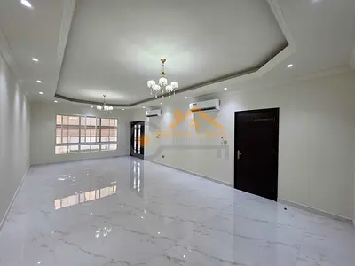 Nice 5 BR villa with Maid room, Majlis, Living Hall - MBZ city