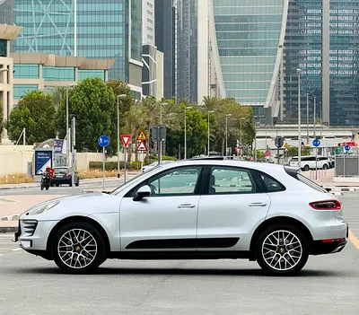 2017 Porsche MACAN 缩略图 6