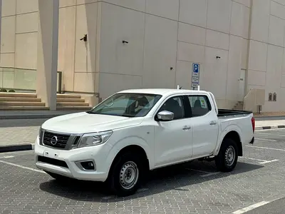 Nissan Navara Full automatic ,4×4 (2019 model & GCC)