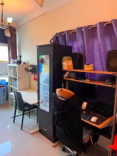 Room for rent in karama