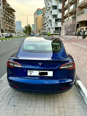 2023 Tesla MODEL 3 — фото 4