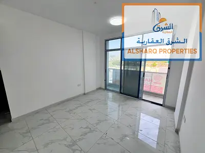 اول ساكن في الراشديه 3 قريب حديقه السيدات بلكونه اطلاله مفتوحه خزائن بالحائط