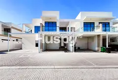 Vacant | Park Backing | Open Kitchen