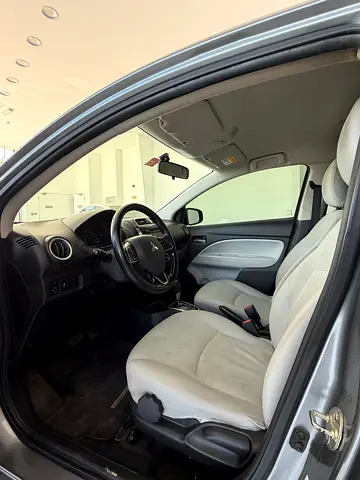 Mitsubishi Attrage GLX, миниатюра 4
