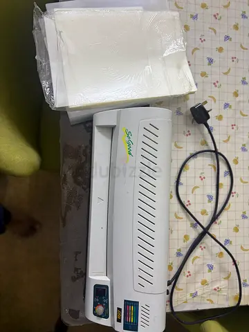 Thermal Laminator with Laminating Sheets