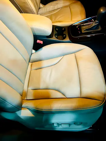 صورة 8 لـ 2013 AUDI Q5