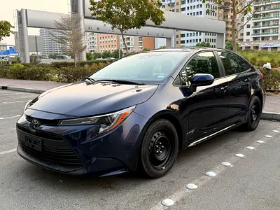 Toyota Corolla 2023 hybrid, super clean car, low mileage all service done