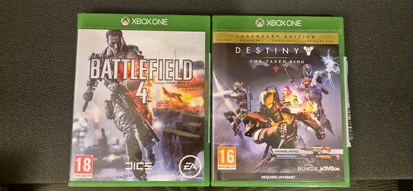 2 x Xbox One Games Battlefield 4 and Destiny The Taken King