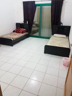BIG ROOM FOR EXECUTIVE INDIAN BACHELORS FOR ONE PERSON