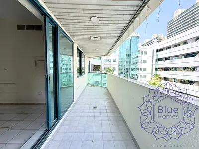 Hot Location | CHILLER AC FREE , Huge Size 3 BHK , Balcony | Close To Burjman Metro