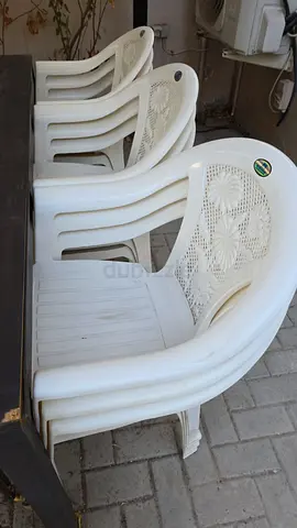 Nilkamal plastic chairs total 18 chairs with free table