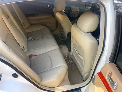 2009 Infiniti G37 照片 2