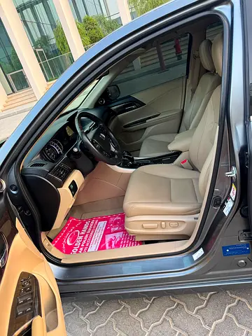 2016 Honda ACCORD 照片 13