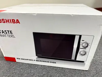 Toshiba MW-MM20P 20L Manual Microwave Oven - Brand New in Box