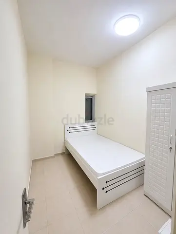 Partition room available in Al Qusais 1 near Emirates driving institute
