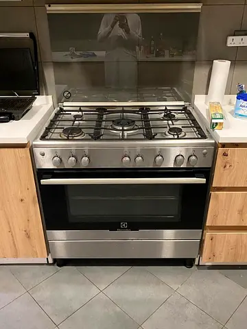 Electrolux Gas Cooker 90x60cm