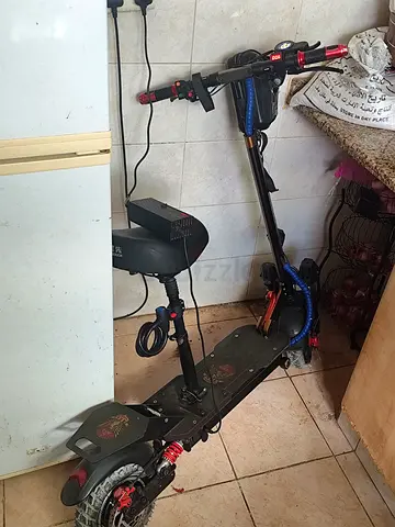 Used Electric Scooter with Seat — 2000w Motor, Foldable Deck