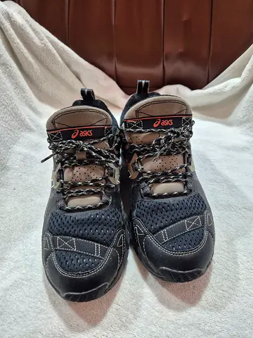 ASICS Gel Quantum 180