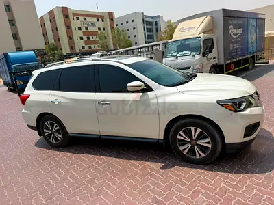 Nissan Pathfinder 2017 | American Specs | Reliable Family SUV