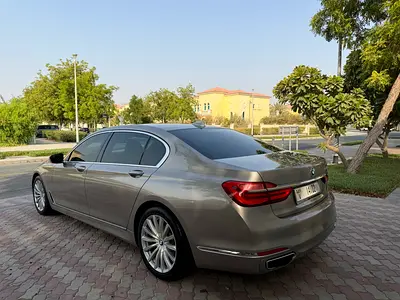 2017 BMW 7-SERIES 缩略图 6