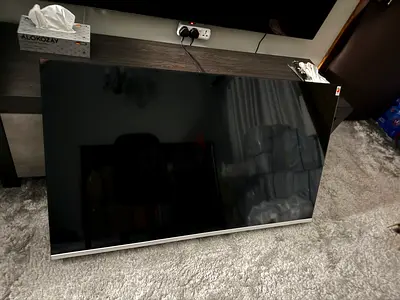 PHILIPS 55 inch Smart TV