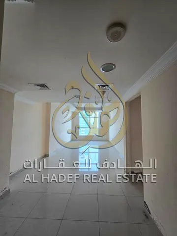 شقة غرفتين وصالة | إطلالة كاملة على البحر | بلكونة | تكييف مجاني | جيم ومسبح مجاني