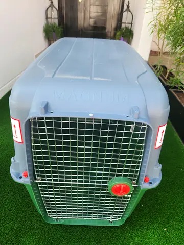 Dog carrier for large dogs 115 length magnum