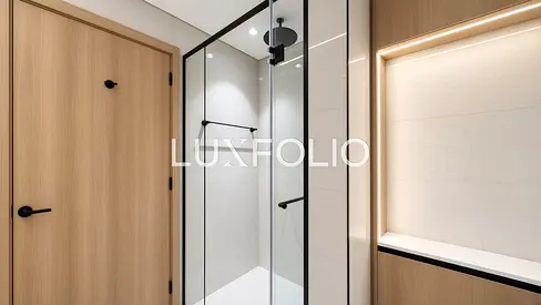 Penthouse | Pool View | Multiple Cheques