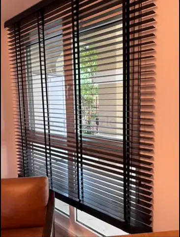 Sedar wooden blinds in black